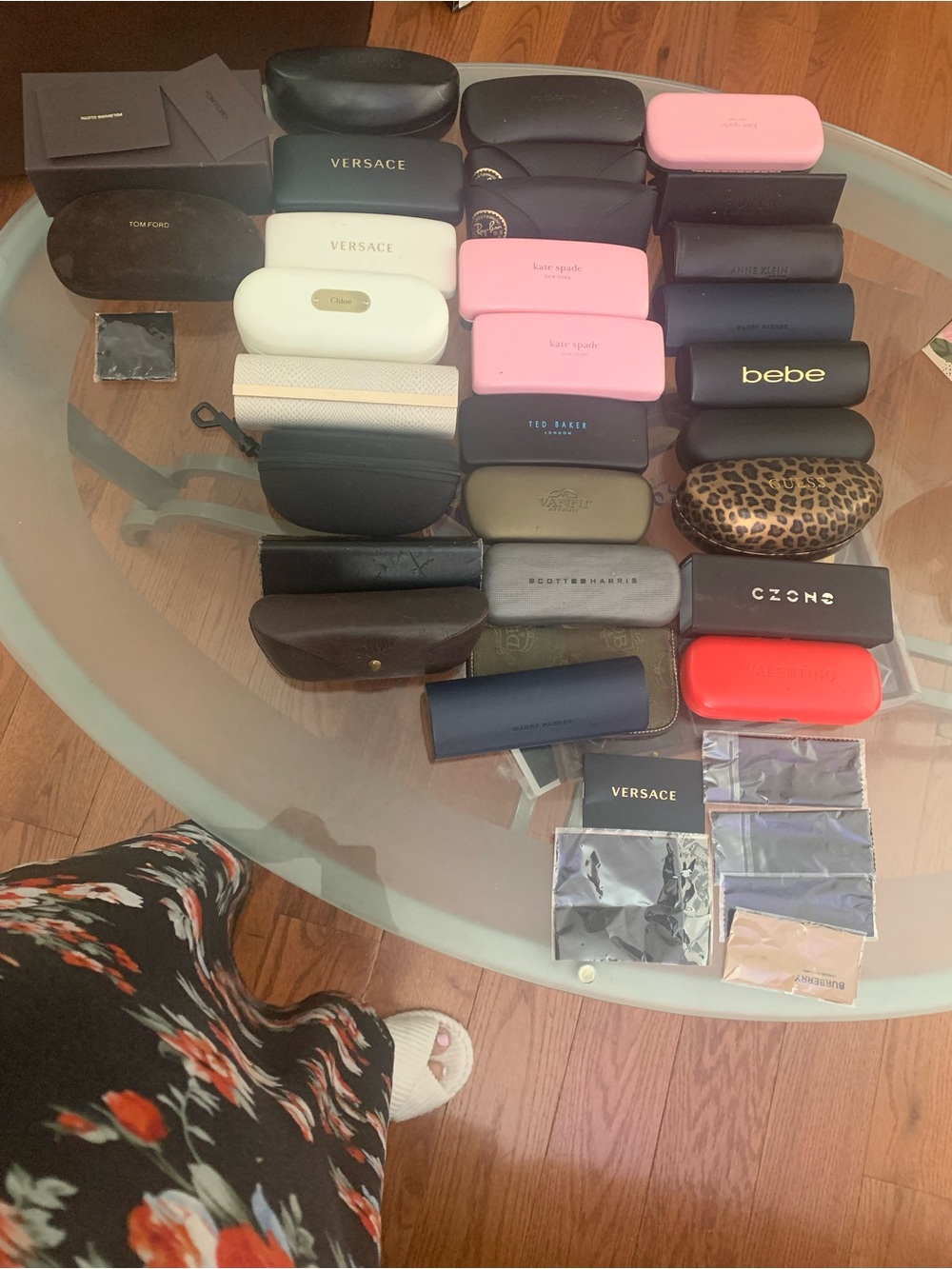 Lots brand name sunglasses glasses cases Versace tom ford Rayban Fendi Chloe ect